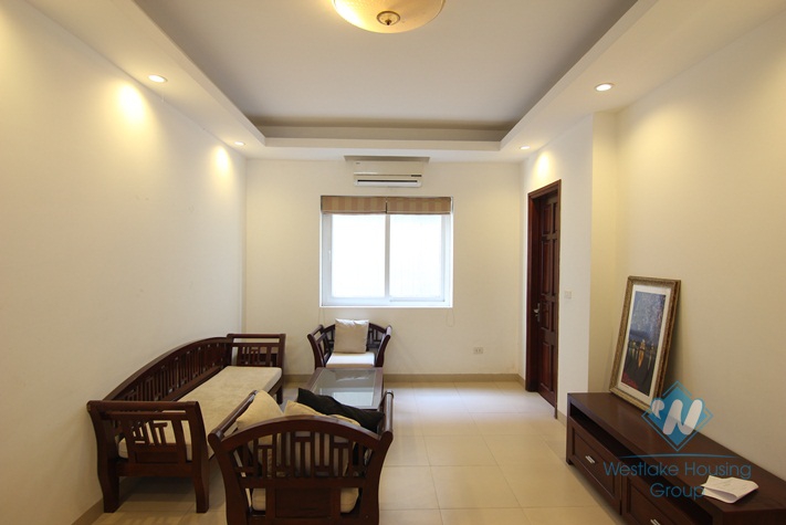 Cheap price 02 bedrooms apartment for rent in Tay Ho,Hanoi.